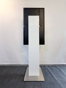 Design_Bodenständer_hinten